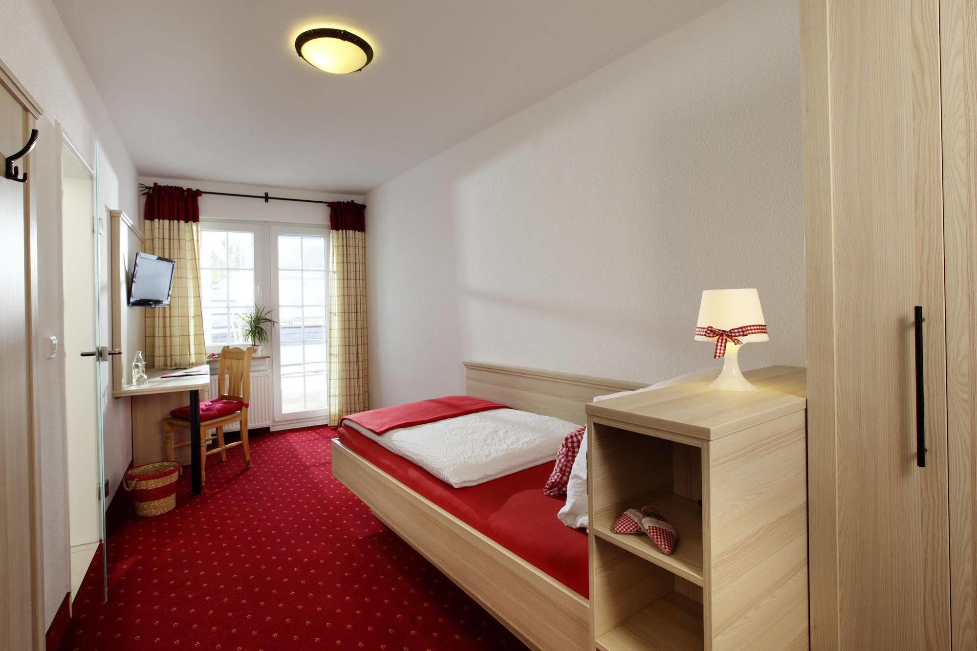 Hotel Garni Dorfkammer Olsberg Esterno foto